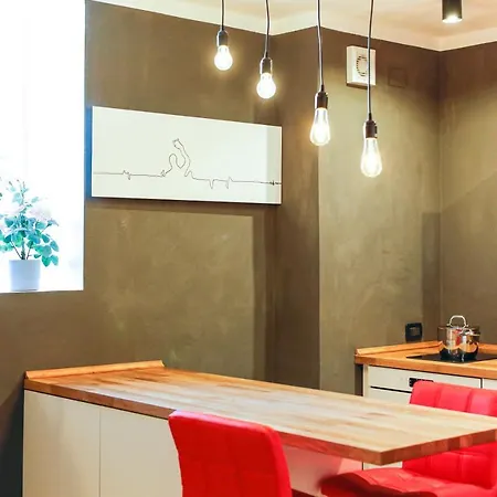 Apartment Bolzano ボルツァーノ